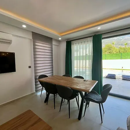 빌라 Pachira 페티예